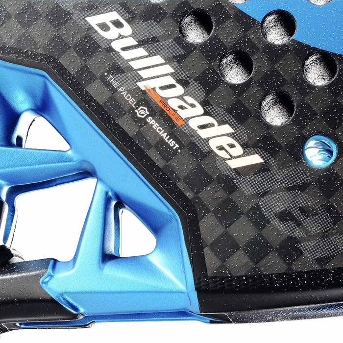 PALETA PADEL BULLPADEL VERTEX 05 HYBRID 26