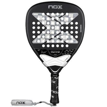 PALETA PADEL NOX AT10 GENIUS ATTACK 18K ALUM 2026 BY AGUSTIN TAPIA CON FUNDA