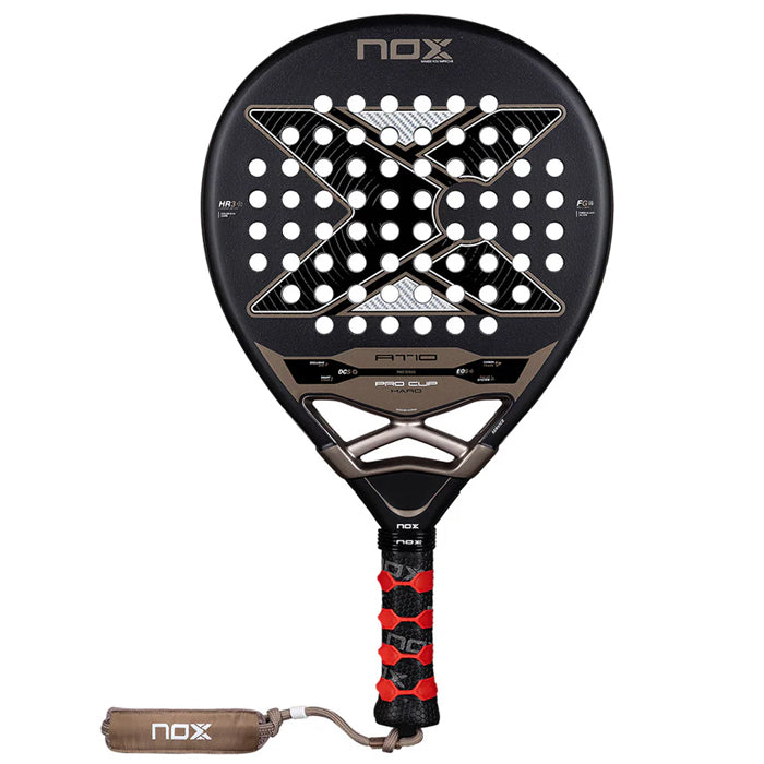 PALETA PADEL NOX AT10 PRO CUP HARD BY AGUSTIN TAPIA CON FUNDA