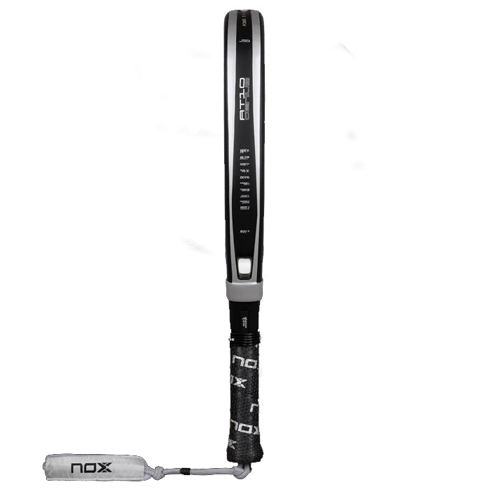 PALETA PADEL NOX AT10 GENIUS ATTACK 18K ALUM 2026 BY AGUSTIN TAPIA CON FUNDA