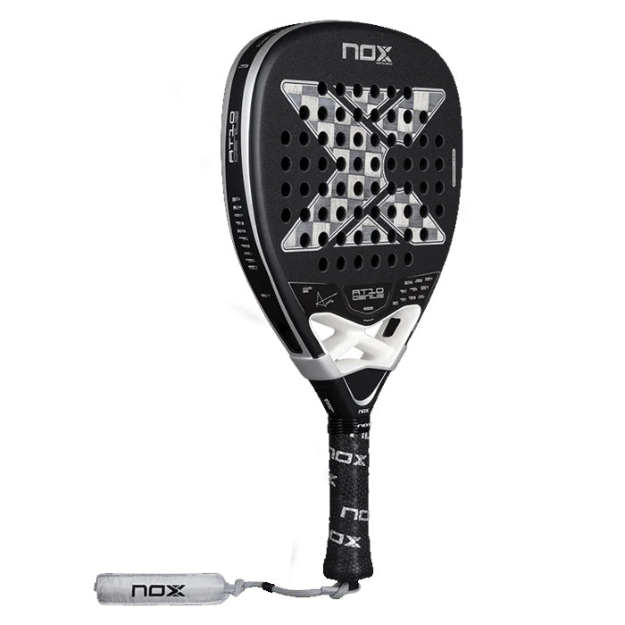 PALETA PADEL NOX AT10 GENIUS ATTACK 18K ALUM 2026 BY AGUSTIN TAPIA CON FUNDA