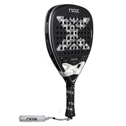 PALETA PADEL NOX AT10 GENIUS ATTACK 18K ALUM 2026 BY AGUSTIN TAPIA CON FUNDA
