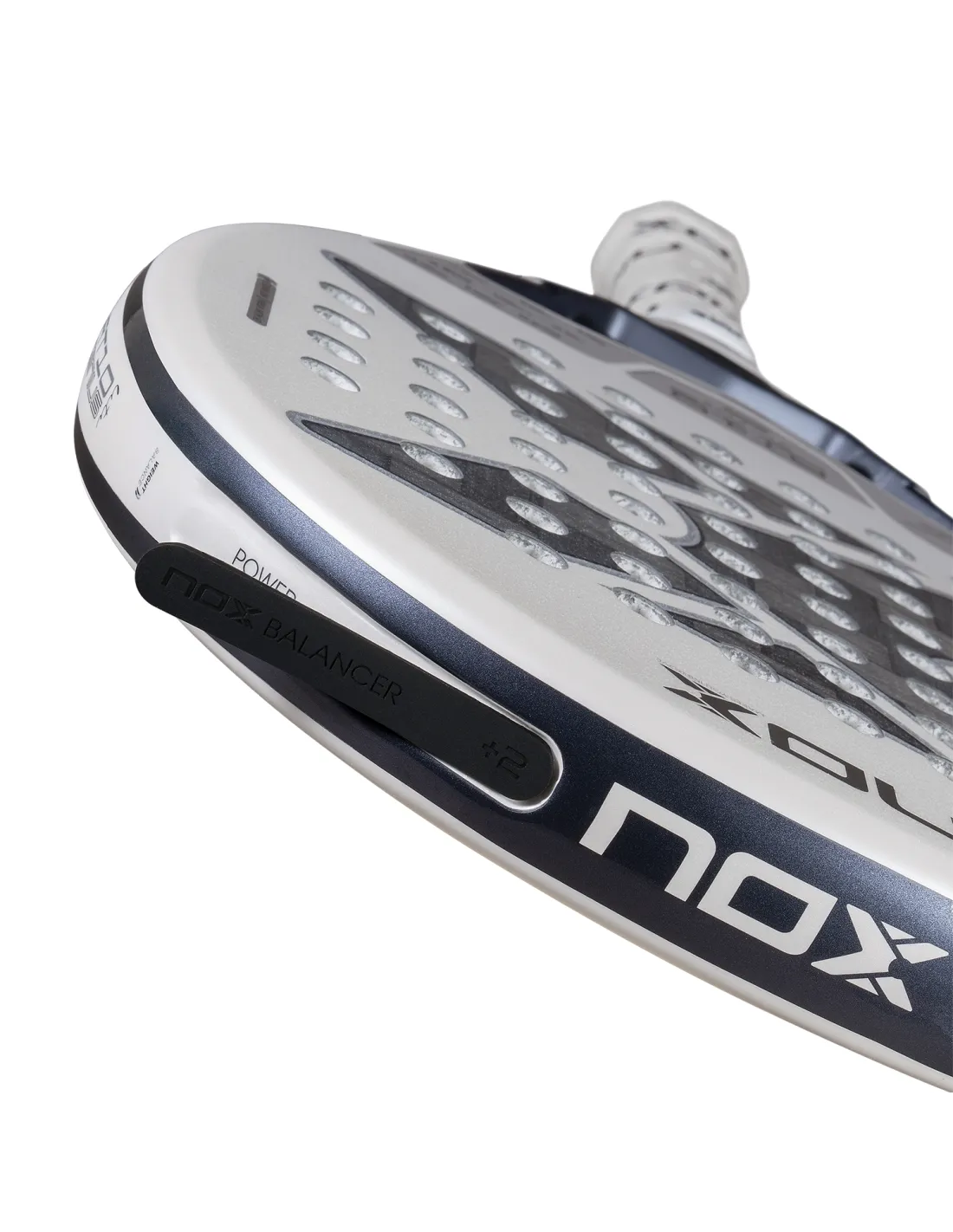 PALETA PADEL NOX AT10 GENIUS 12K ALUM XTREM LITE 2026 BY AGUSTIN TAPIA