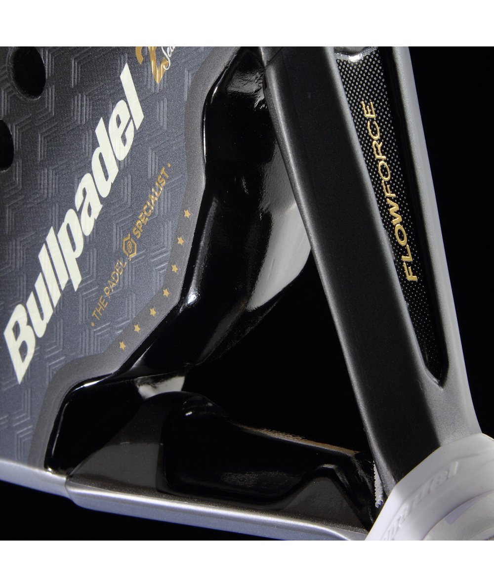 PALETA PADEL BULLPADEL FLOW LEGEND