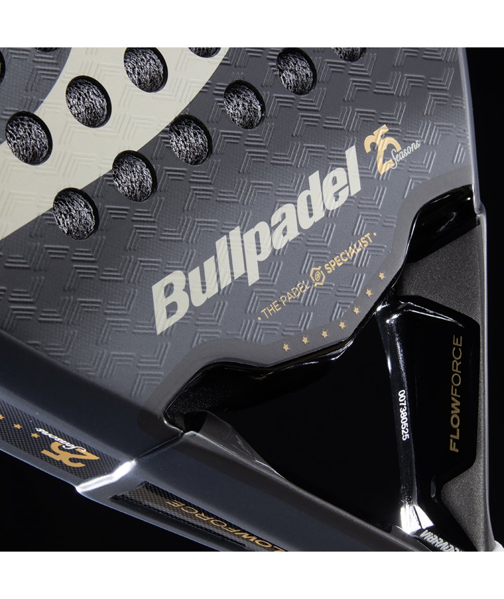 PALETA PADEL BULLPADEL FLOW LEGEND